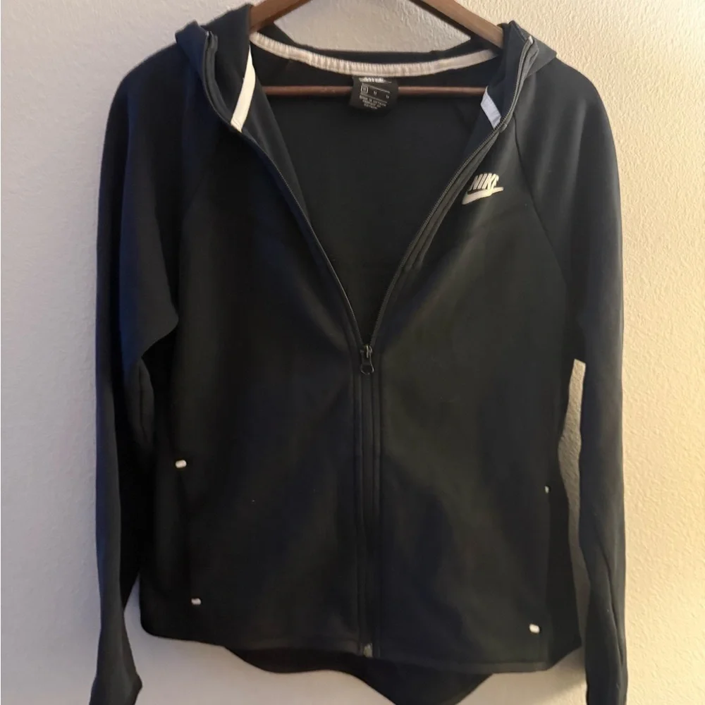 Nike Black and White Full-Zip Hoodie